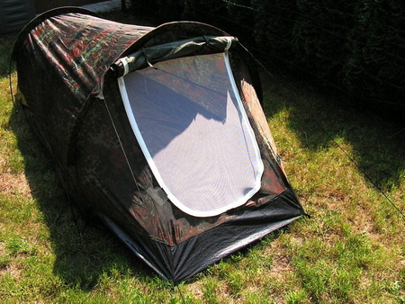 Namiot tunelowy 1-osobowy flecktarn MFH 32153V